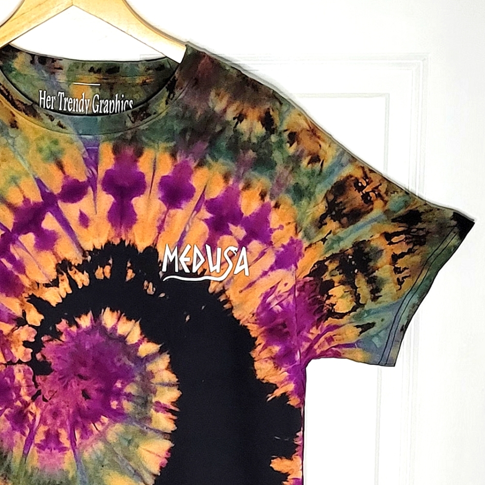 NWT Tie Dye Medusa T-shirt
